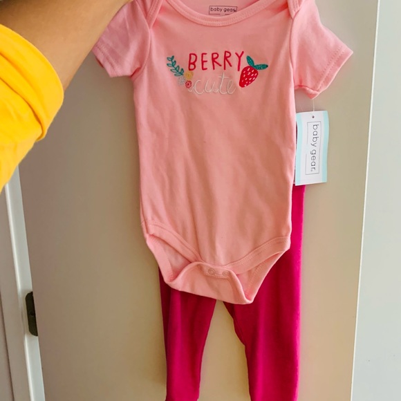 Baby set - Picture 2 of 2